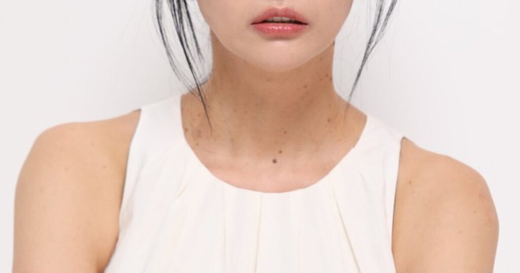 Divorced Actress Reveals The Creepiest Gift She Ever Received From Her Ex