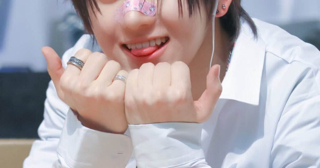 Fifth-Gen Idol’s Flirty Remarks To Fans Spark Massive Reactions