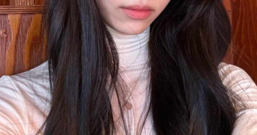 Former Idol Kicked Out of Group Reemerges, Breaking Her Month-Long Hiatus