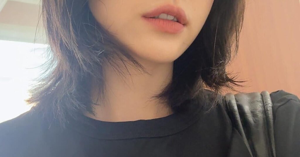 Idol-Turned-Actress With "Problematic" Fiancé Considers K-Drama Comeback, Dividing Opinions