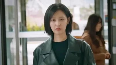 Kim Ji Won is Ready to Take on Corruption in New Trailer for "Doctor X: Age of the White Mafia"