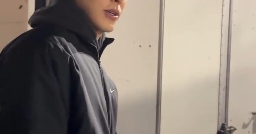 Kim Woo Bin's First Appearance After Honeymoon With Shin Min Ah Has Netizens Buzzing