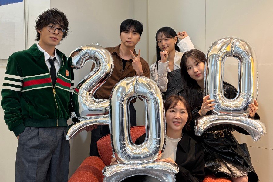 “Once We Were Us” Becomes First Romance Film In 7 Years To Surpass 2 Million Moviegoers In Korea