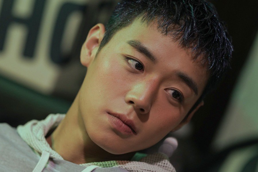 Park Ji Hoon In Talks To Star As A Boxer In New Drama