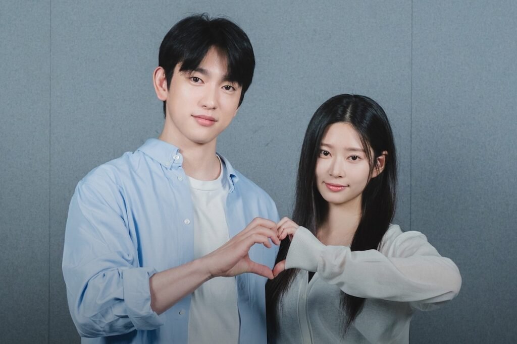 Park Jinyoung, Kim Min Ju, And More Impress At Script Reading For New Drama