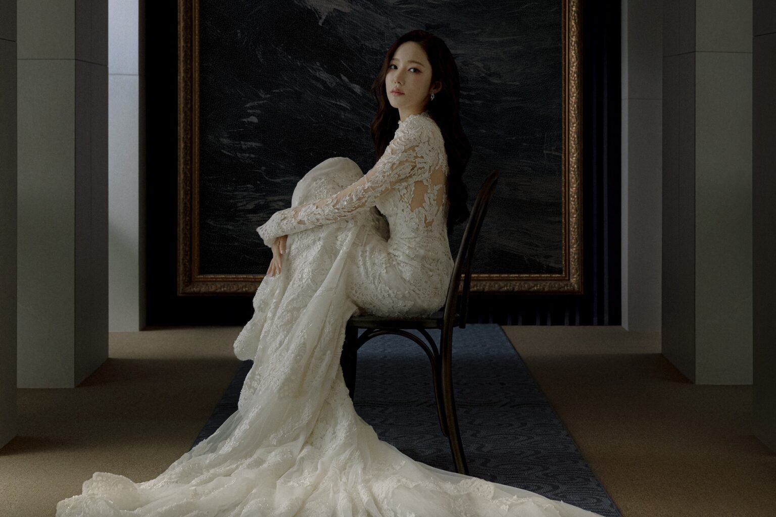 Park Min Young Dares People To Love Her In Enchanting Yet Dangerous Poster For "Siren's Kiss"