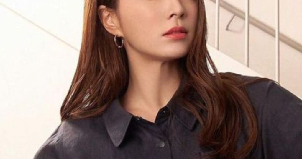 Popular Actress Admits To Being Victim To School Violence