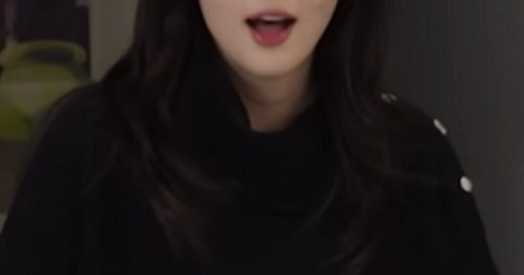 Popular Singer Reveals His Gorgeous, 9-Year-Younger, "NewJeans' Minji Lookalike" Wife