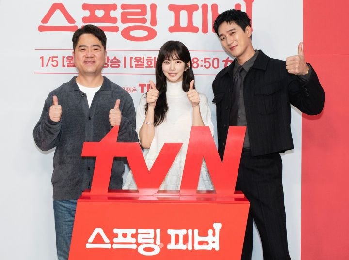 Premiere Watch: Spring Fever » Dramabeans Editors