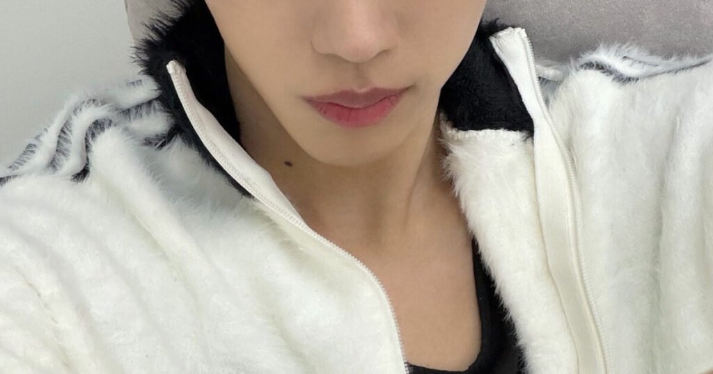 Rookie Idol’s “Clingy Boyfriend” Moment Goes Viral—Only To Spark Heated Reactions About What's "Healthy"