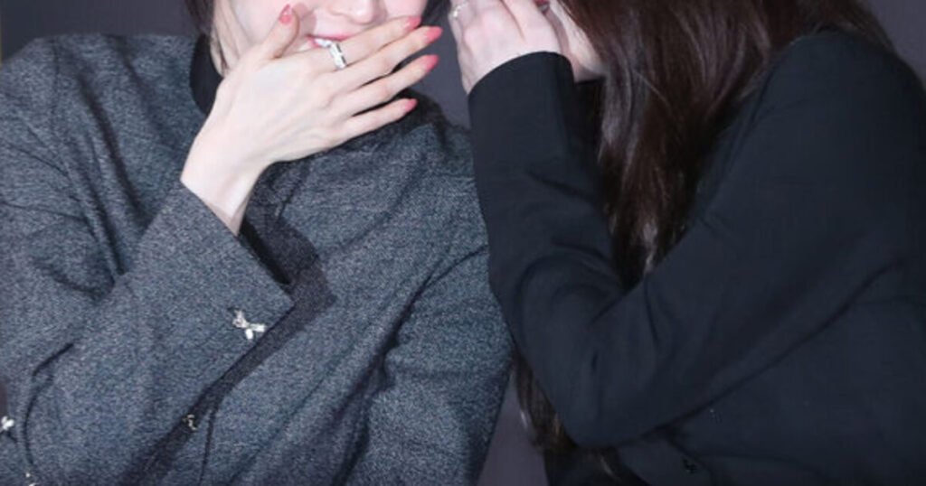 Scandalous "BFF" Actresses Reveal How Their Iconic Friendship Began In The First Place