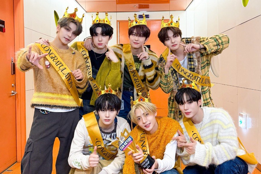 Watch: ALPHA DRIVE ONE Takes 1st-Ever Win On "Show Champion" With “FREAK ALARM”; Performances By idntt, Chuu, And More