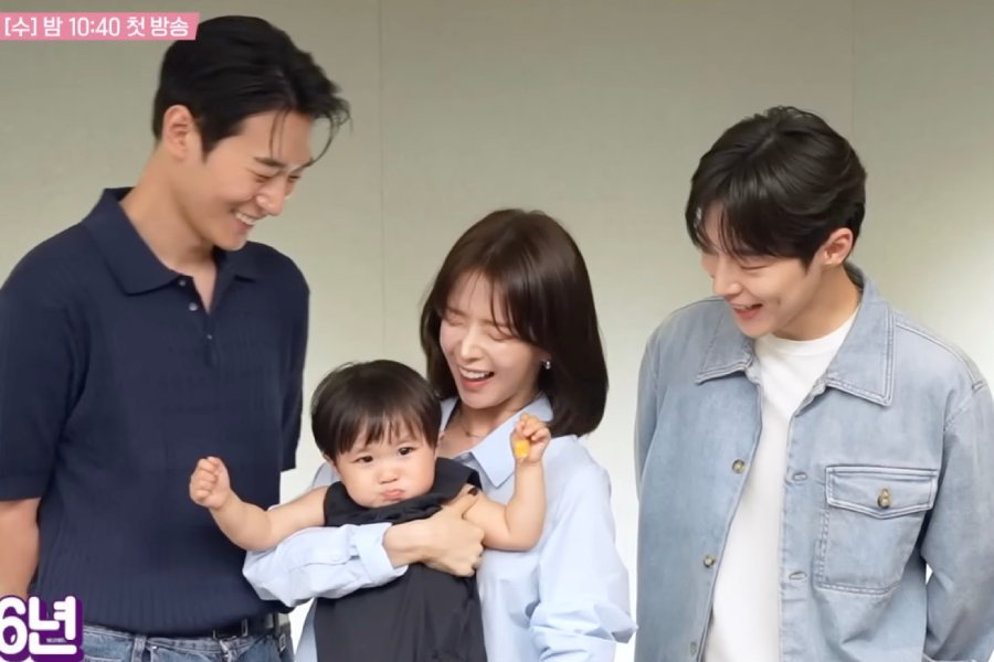 Watch: Roh Jeong Eui, Bae In Hyuk, And Park Seo Ham Bond With Adorable Child Actor At Script Reading For “Our Universe” Watch: Roh Jeong Eui, Bae In Hyuk, And Park Seo Ham Bond With Adorable Child Actor At Script Reading For “Our Universe”