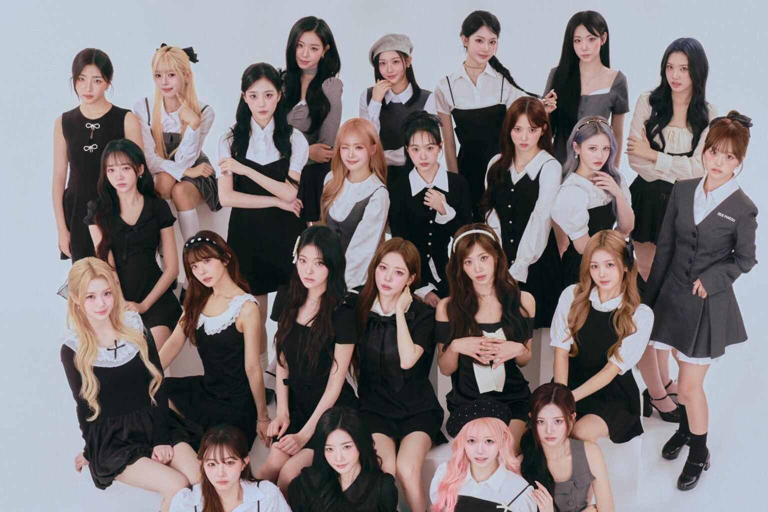 Watch: tripleS Announces 2 Full-Group Comebacks With “ASSEMBLE26 ‘LOVE&POP'” Teaser Watch: tripleS Announces 2 Full-Group Comebacks With "ASSEMBLE26 'LOVE&POP'" Teaser