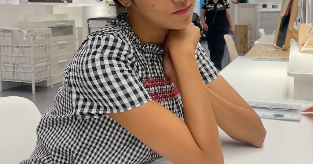 Beloved Idol Tells All About The Heartbreaking Hardships After Her Group Disbanded Beloved Idol Tells All About The Heartbreaking Hardships After Her Group Disbanded