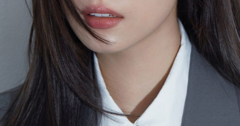 "Flirty" Actor Sounds Head Over Heels For Co-Star As He Gushes Over Her