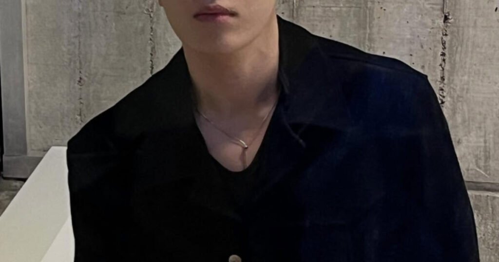 Handsome K-Pop Star Reveals Shocking "Before" Photo From When He Was Overweight