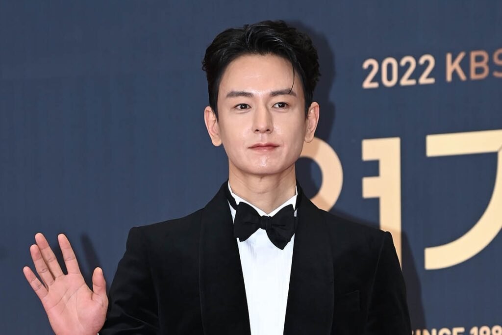 Im Joo Hwan's Agency Confirms Rumors Of His Working As Coupang Day Laborer