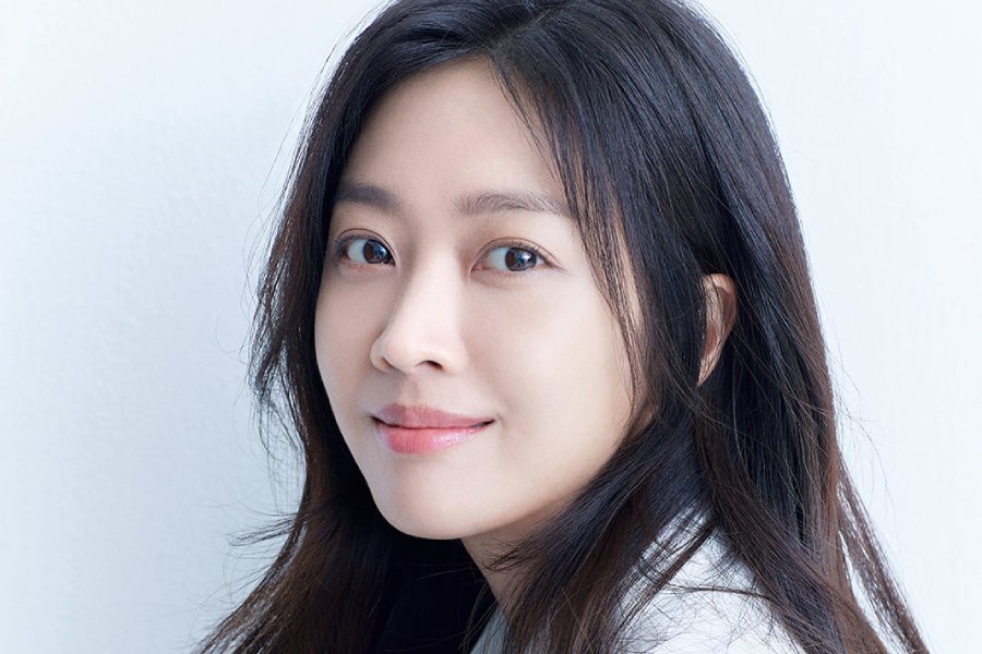 Jo Bo Ah Gives Birth To Her First Child