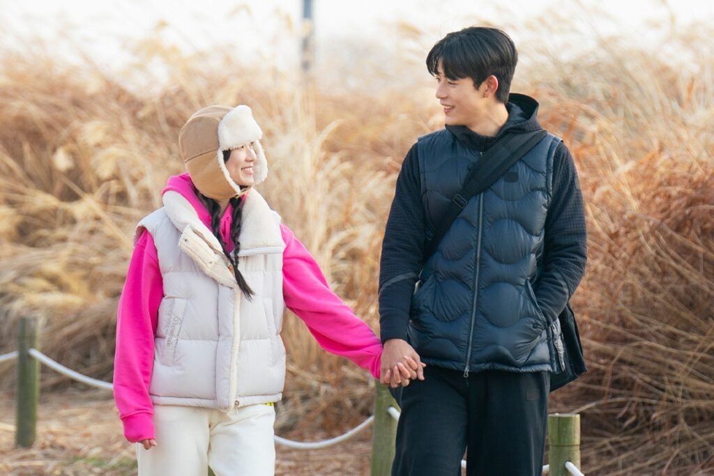 Kim Hye Yoon And Lomon Go On A Sweet Morning Date In "No Tail To Tell"