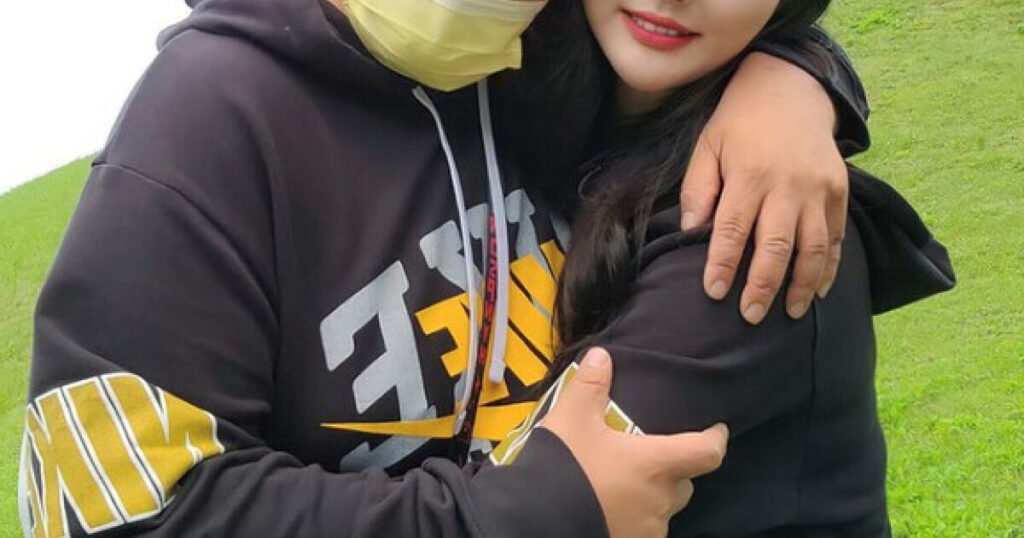 Korean Star Married His Wife Because Of...50,000 Won ($35 USD)?