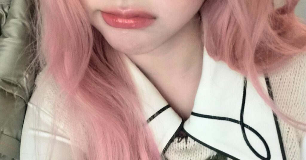 Popular 5th Gen Idol Shocks With "Unrecognizable" Visual Transformation