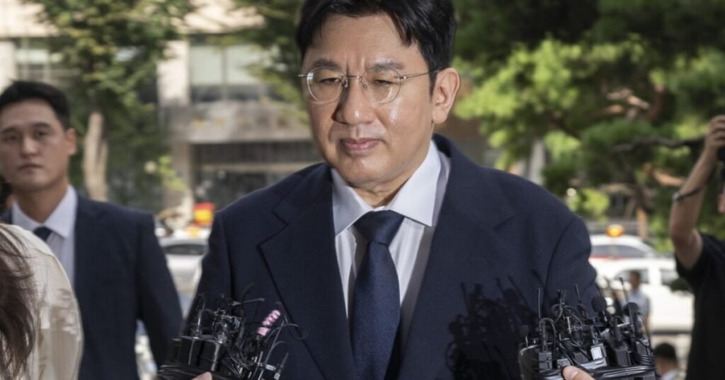 Prosecutors Overseeing Bang Si Hyuk's Alleged Fraud Case Get Transferred
