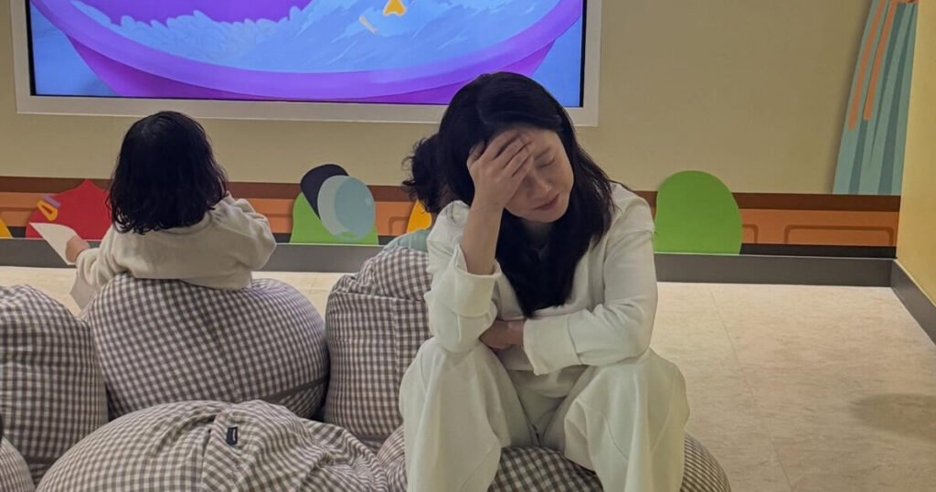 Song Ji Hyo Gets Extremely Exhausted From Parenting Song Ji Hyo Gets Extremely Exhausted From Parenting
