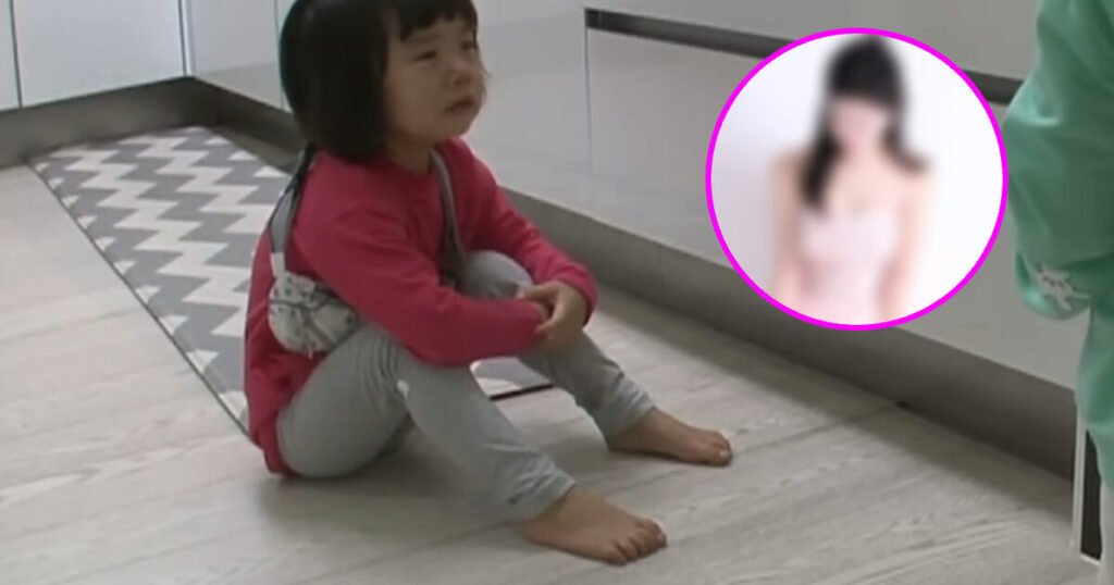 "The Return Of Superman" Baby Stuns With Grown-Up Idol-Like Visuals