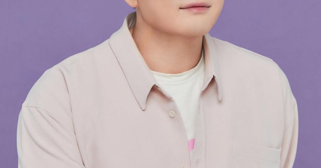 Top Boy Group Idol Confesses To Cutting Contact With His Parents