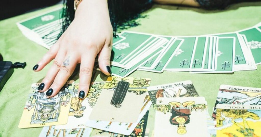 Variety Show Issues Official Statement After Allegedly Insulting Fallen Police Officer And Firefighter Variety Show Issues Official Statement After Allegedly Insulting Fallen Police Officer And Firefighter