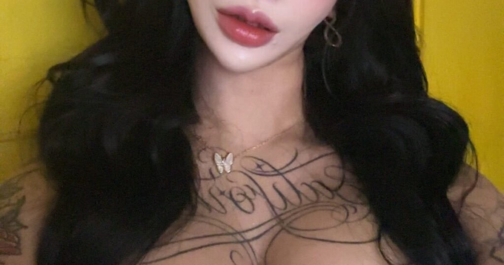 Viral "Naked Box Girl" Resurfaces, Making Headlines In Yet Another Scandal