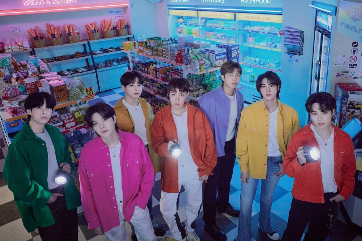 Watch: BTS Drops Teaser For Version 4 Of Official Light Stick Watch: BTS Drops Teaser For Version 4 Of Official Light Stick