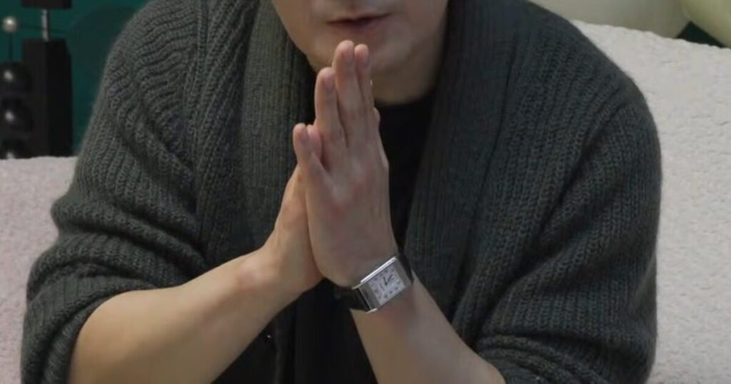 51-Year-Old Actor Makes Surprise Announcement While Addressing His "Wedding Date" With Gorgeous Actress