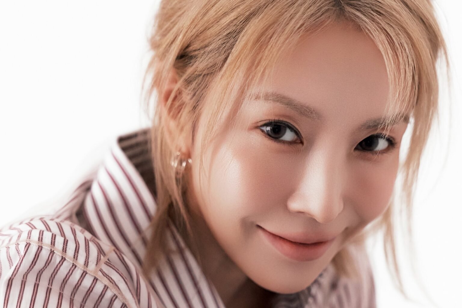 BoA Establishes Her Own Agency + Shares Stunning New Profile Photos BoA Establishes Her Own Agency + Shares Stunning New Profile Photos