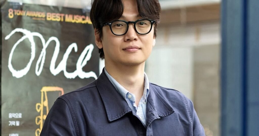 Dispatch Exposes Korea’s Most Famous Translator As A Sexual Criminal Dispatch Exposes Korea's Most Famous Translator As A Sexual Criminal