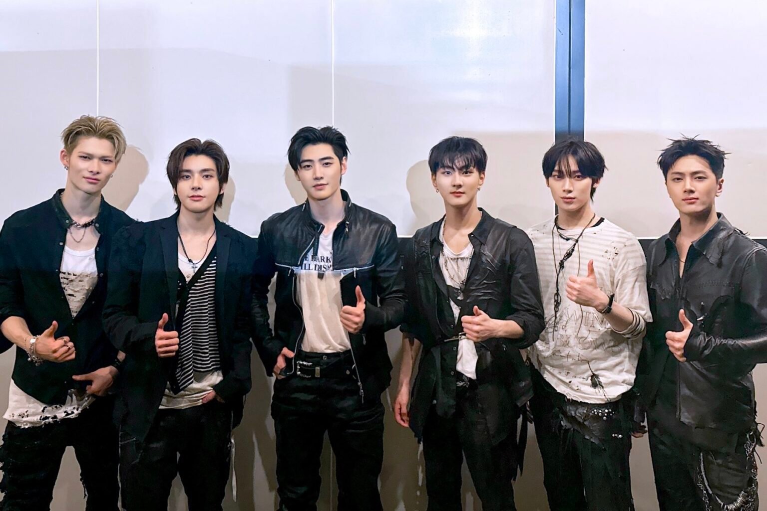 ENHYPEN Announces Stops For New World Tour “BLOOD SAGA” ENHYPEN Announces Stops For New World Tour "BLOOD SAGA"