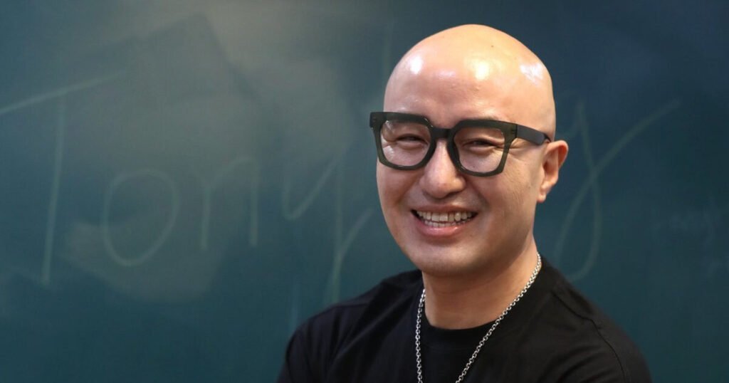 Hong Seok Cheon Surprises With Details Of His Daughter's Wedding