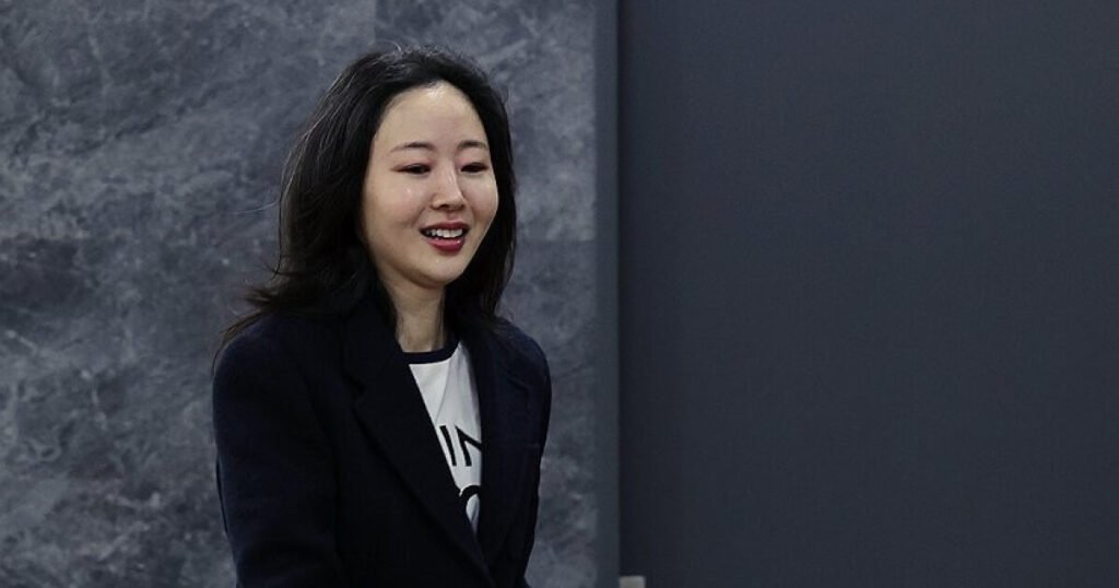 Korea Entertainment Management Association Makes Demands Of Min Hee Jin Regarding NewJeans