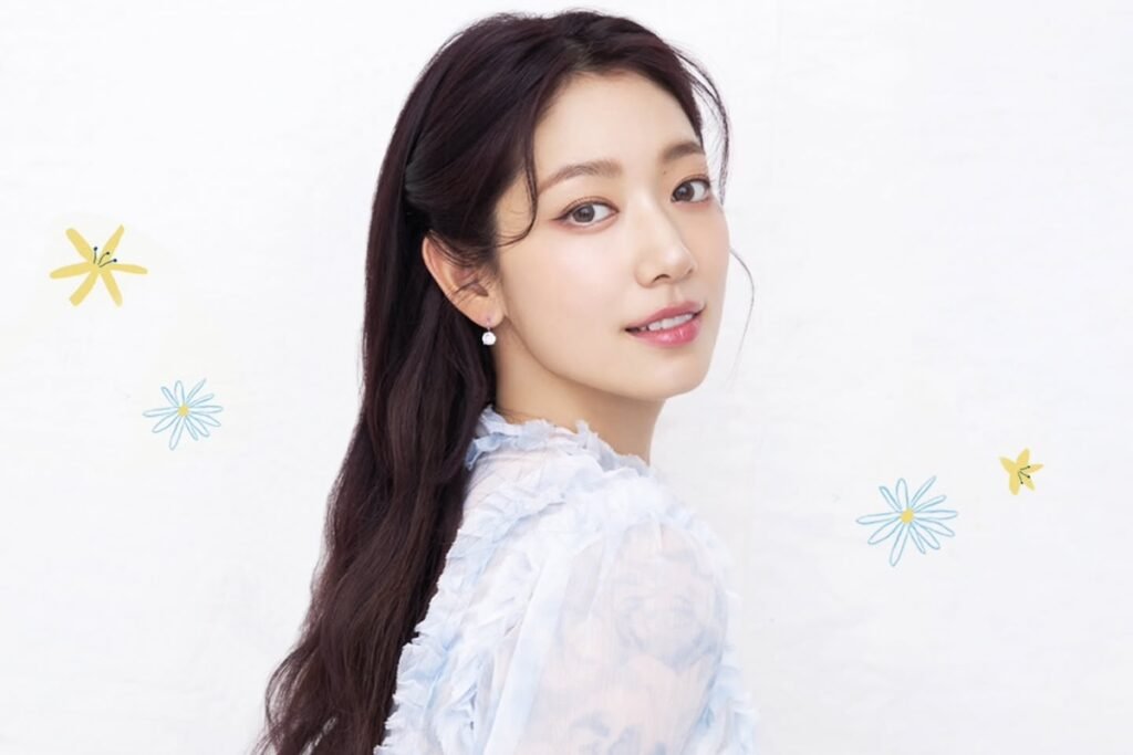 Park Shin Hye Makes Heartfelt Donation For Single-Parent Families
