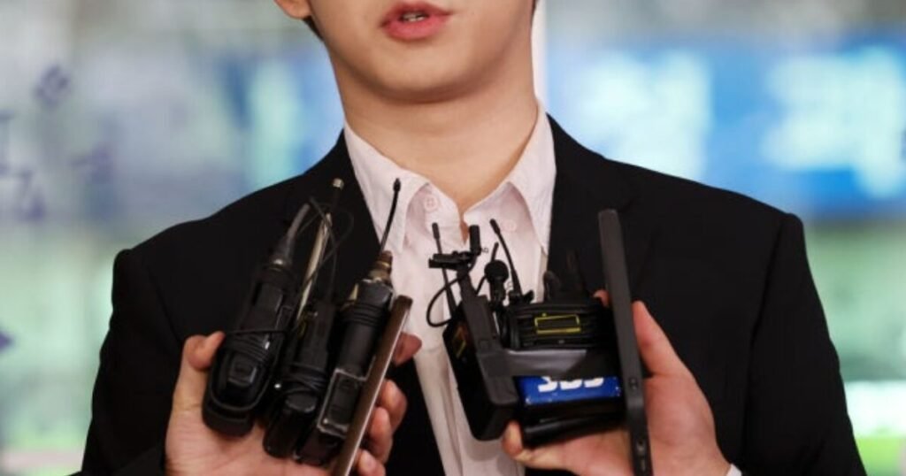 Prosecutors Demand Male Soloist To Be Put In Jail