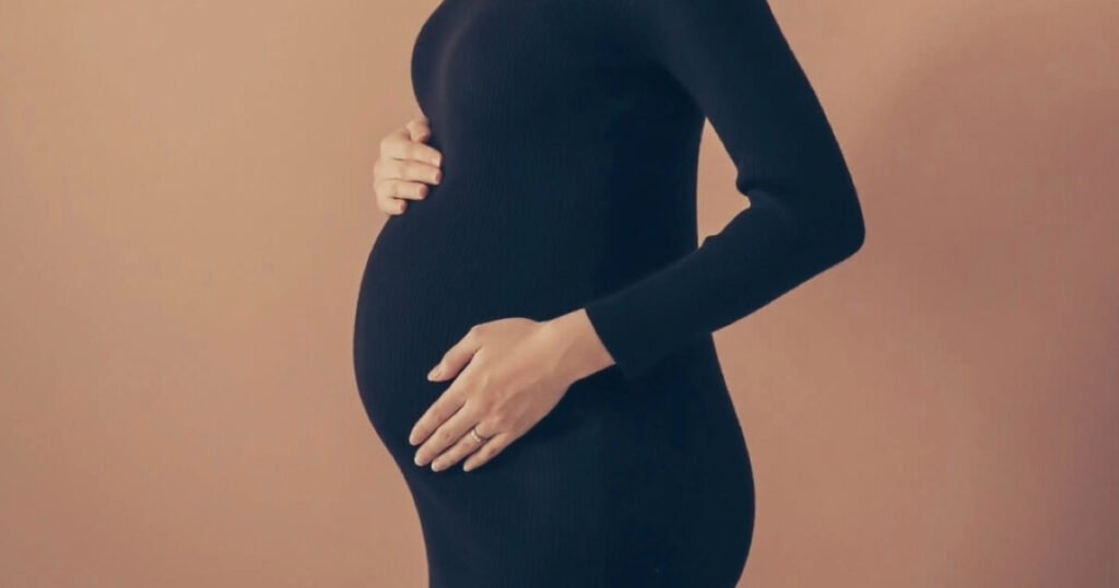 Reality Dating Show Star Stuns In Maternity Pictorial After 3 Miscarriages