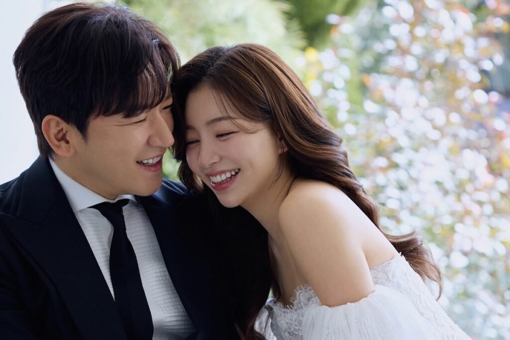 Shinhwa's Lee Min Woo Shares Beautiful Wedding Pictorial