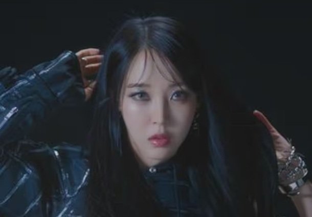 Song Review: Moonbyul (Mamamoo) – Hertz Song Review: Moonbyul (Mamamoo) – Hertz