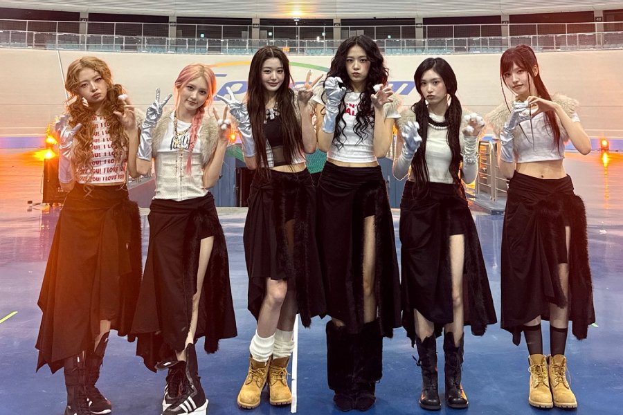 Watch: IVE Takes 1st Win For “BLACKHOLE” On “Show Champion”; Performances By ONE PACT, MADEIN, And More Watch: IVE Takes 1st Win For "BLACKHOLE" On "Show Champion"; Performances By ONE PACT, MADEIN, And More