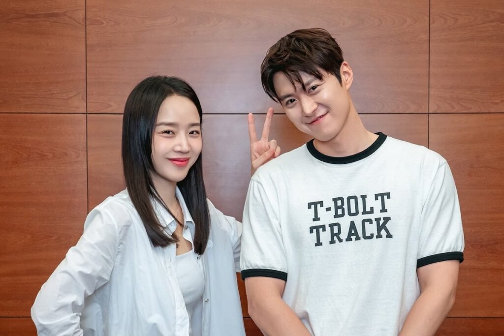 Watch: Shin Hae Sun, Gong Myoung, And More Test Their Chemistry At “Filing For Love” Script Reading Watch: Shin Hae Sun, Gong Myoung, And More Test Their Chemistry At "Filing For Love" Script Reading