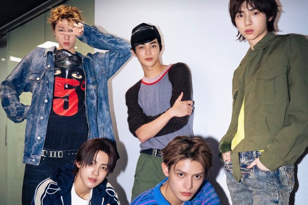 CORTIS Smashes Own Record With Over 1.2 Million Stock Pre-Orders For "GREENGREEN"