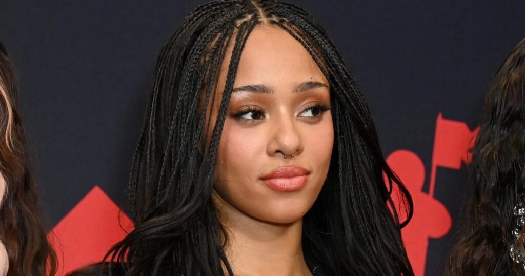 HYBE Finally Speaks On Manon’s Coachella Appearance With KATSEYE HYBE Finally Speaks On Manon's Coachella Appearance With KATSEYE