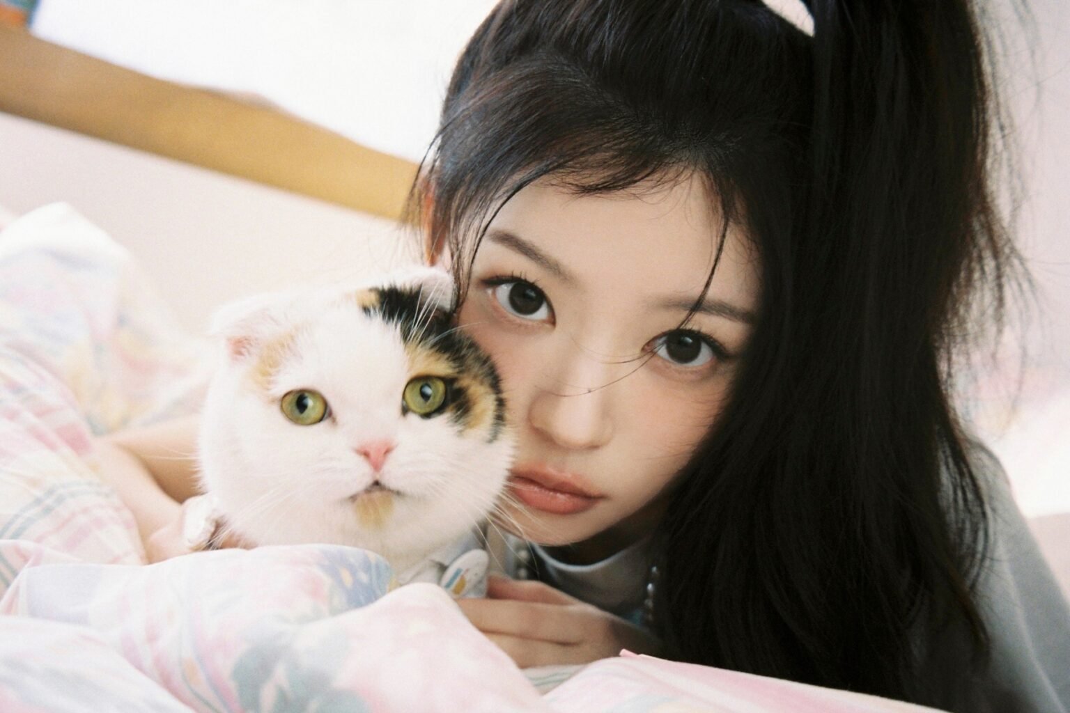 ILLIT's Moka Temporarily Halts Activities Due To Health Ahead Of Comeback