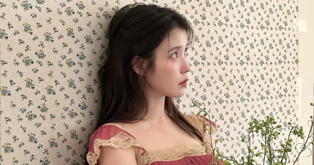 IU's Bestie Expresses Concern For Her Love Life And Dating Style